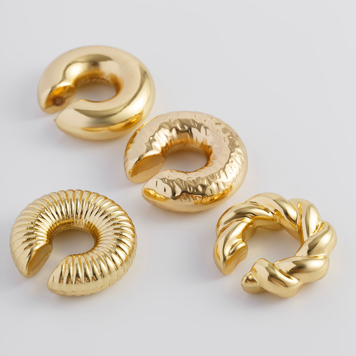 8g Weight Ear Cuffs Classification 1 Set Quantity Holiday, Daily Occasion CCB Material Geometric, Circle Pattern All Seasons Season Women's Gender Plating Design Simple Style Style 1 Set Simple Style Geometric Circle CCB Women's Ear Cuffs 4