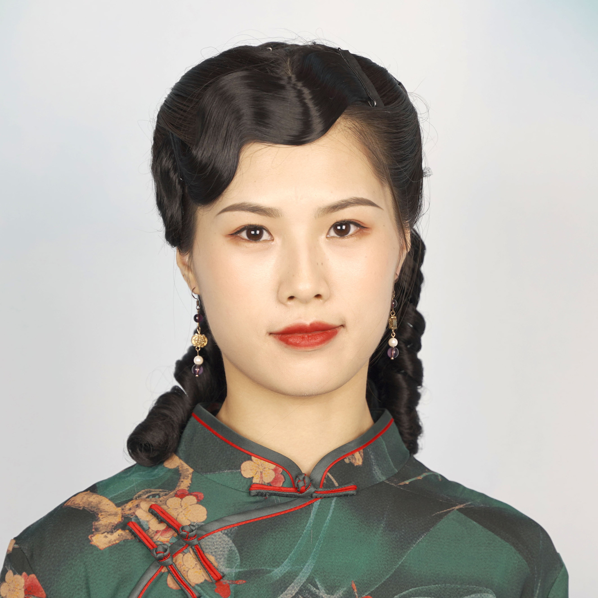 Princesa peluca rizado Cola de Caballo cheongsam antiguo traje peluca Cola de Caballo República de China Cine y Televisión retro danza Asociación peine Pelo Rizado cola de caballo