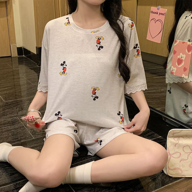 Fabricantes de comercio exterior de verano nuevo pijama de mujer de verano estriado hielo manga corta conjunto de dibujos animados ropa de hogar suelta se puede usar fuera