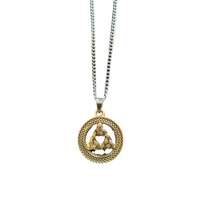 Fashionable and triangle knot circular necklace, street hip-hop punk versatile pendant trend_voghion.com