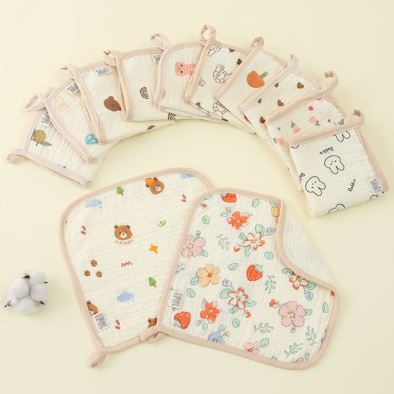 Baby Four-Layer Gauze Square Towel, Children's Crepe Cloth Drool Towel, Baby Face Towel, Soft and Breathable, Can Be Hung in Kindergarten Baby Four-Layer Gauze Square Towel, Children's Crepe Cloth Drool Towel, Baby Face Towel, Soft and Breathable, Can Be Hung in Kindergarten