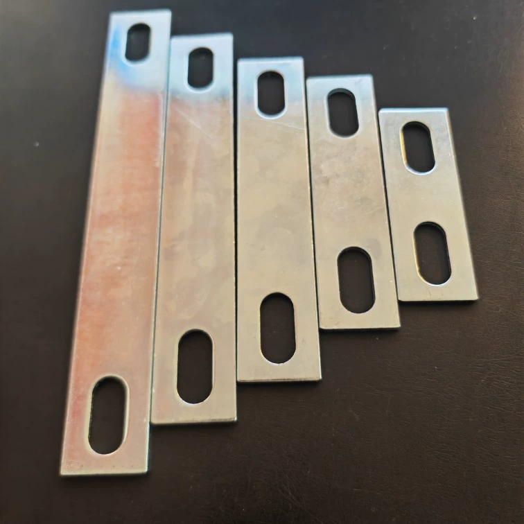 Углеродистая сталь оцинкованная U-образная болтовая перегородка U-образная верхушка Мака с двойным отверстием