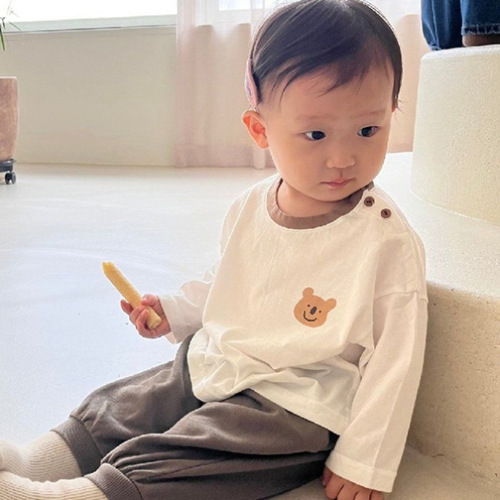 Korean style pure cotton comfortable long-sleeved T-shirt for men and women baby simple bear casual bottoming shirt ins children's loose single T