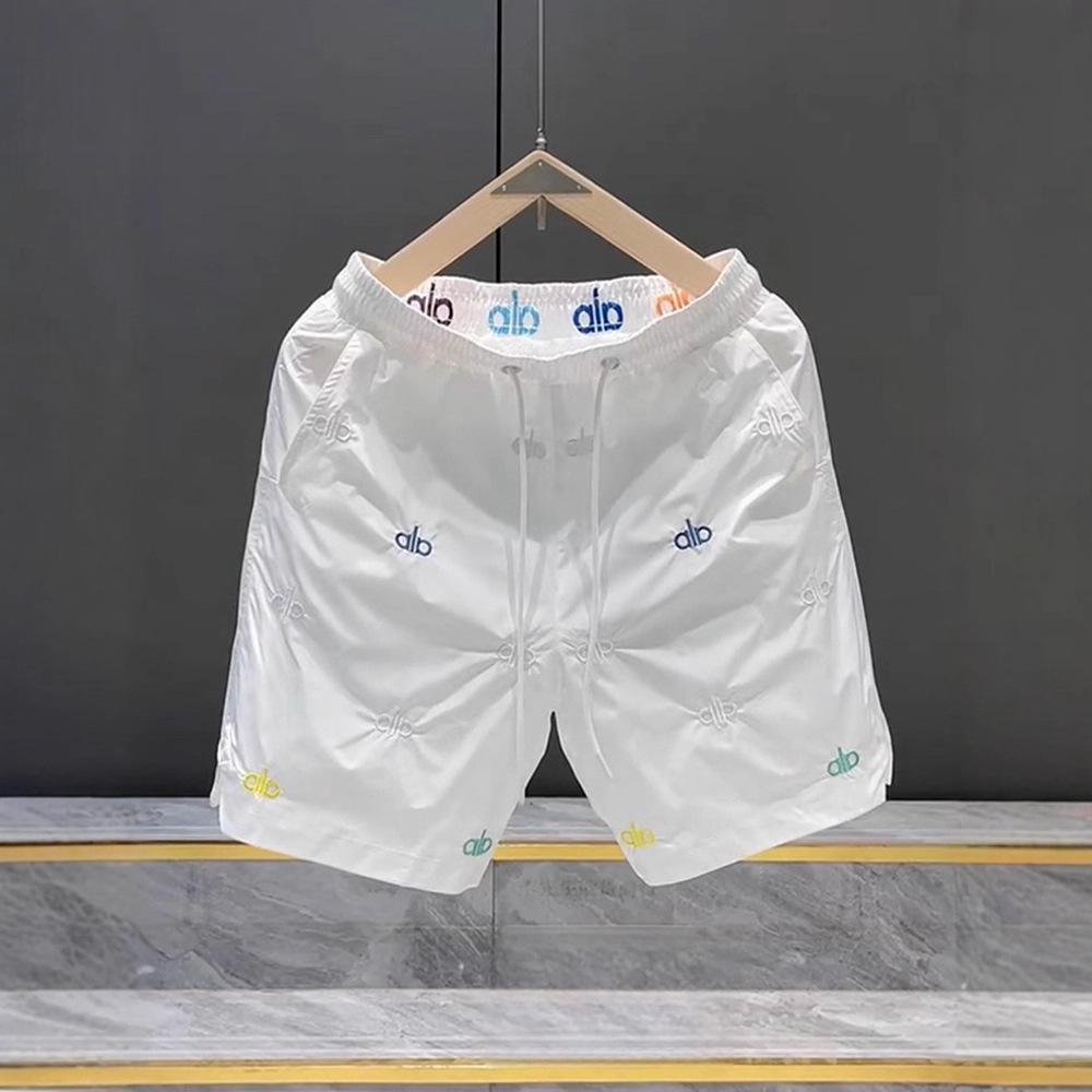 남아 여름 캐주얼 반바지, 유럽풍 루즈 트렌디 브랜드 스트레이트 팬츠, 가벼운 럭셔리 기질 5부 팬츠, 자수 비치 팬츠