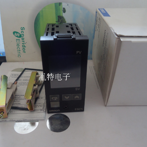 Brand New Thermostat Temperature Control Instrument E5En-C3Mp-500 E5En-C3P E5Ent-C3P