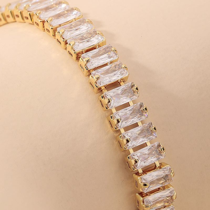 10g Weight Artificial Gemstones Inlay Material Bracelets Classification Alloy Chain Material Tennis Chain Chain Type Anniversary, Business, Travel Occasion Alloy Material Geometric Pattern Women'S Gender Simple Style Style Simple Style Geometric Artificial Gemstones Alloy Tennis Chain Chain & Link Bracelets Wholesale 8