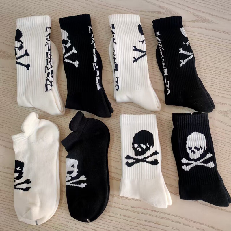 Street Style Sports Socks Basketball Socks Unisex High-Top Mid-Cut Socks Cotton Skateboard Trendy Long Socks Fitness Socks