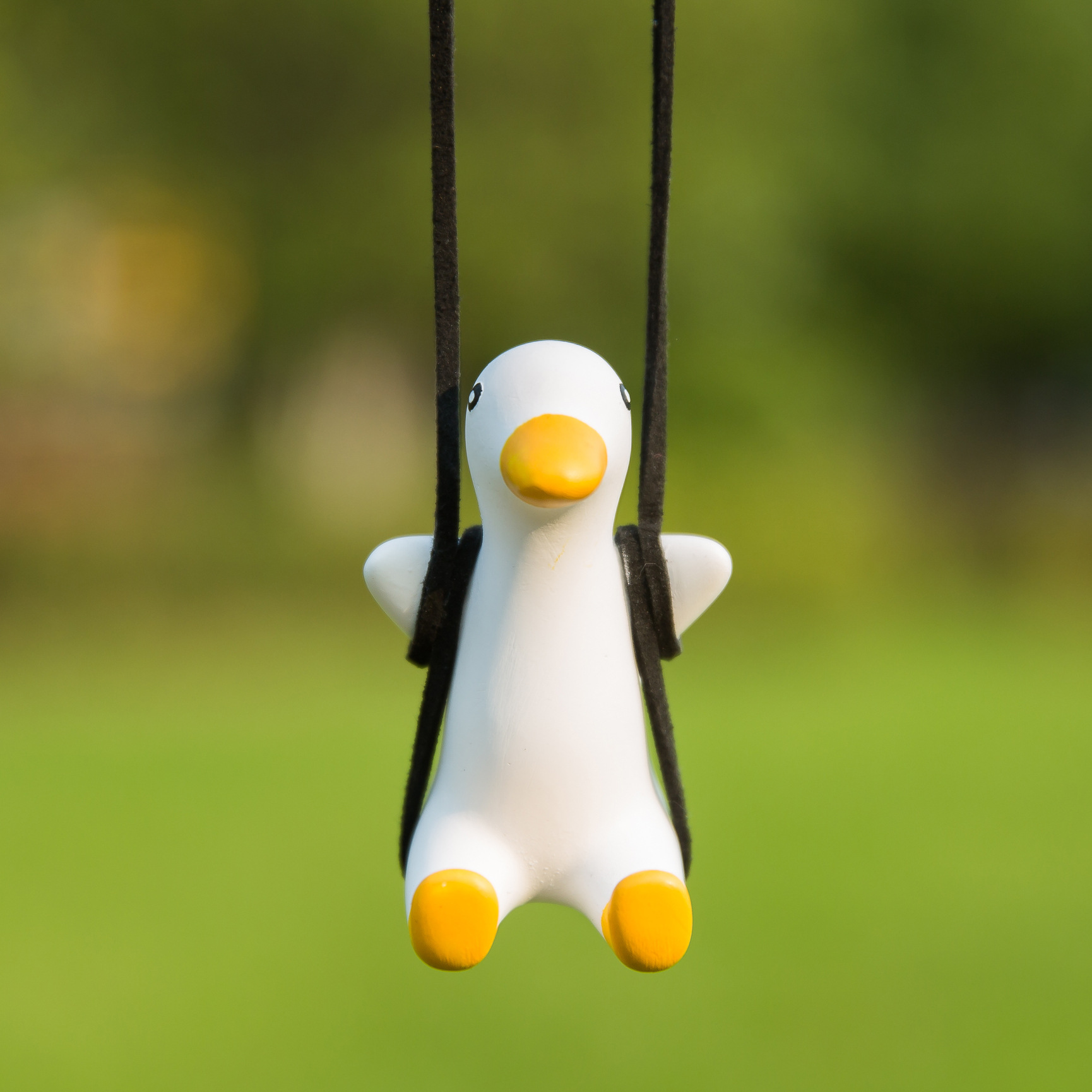 Cross-Border Car Hanging Ornaments Swing Duck Car Hanging Decoration Car Essential Supplies Car Interior Accessories