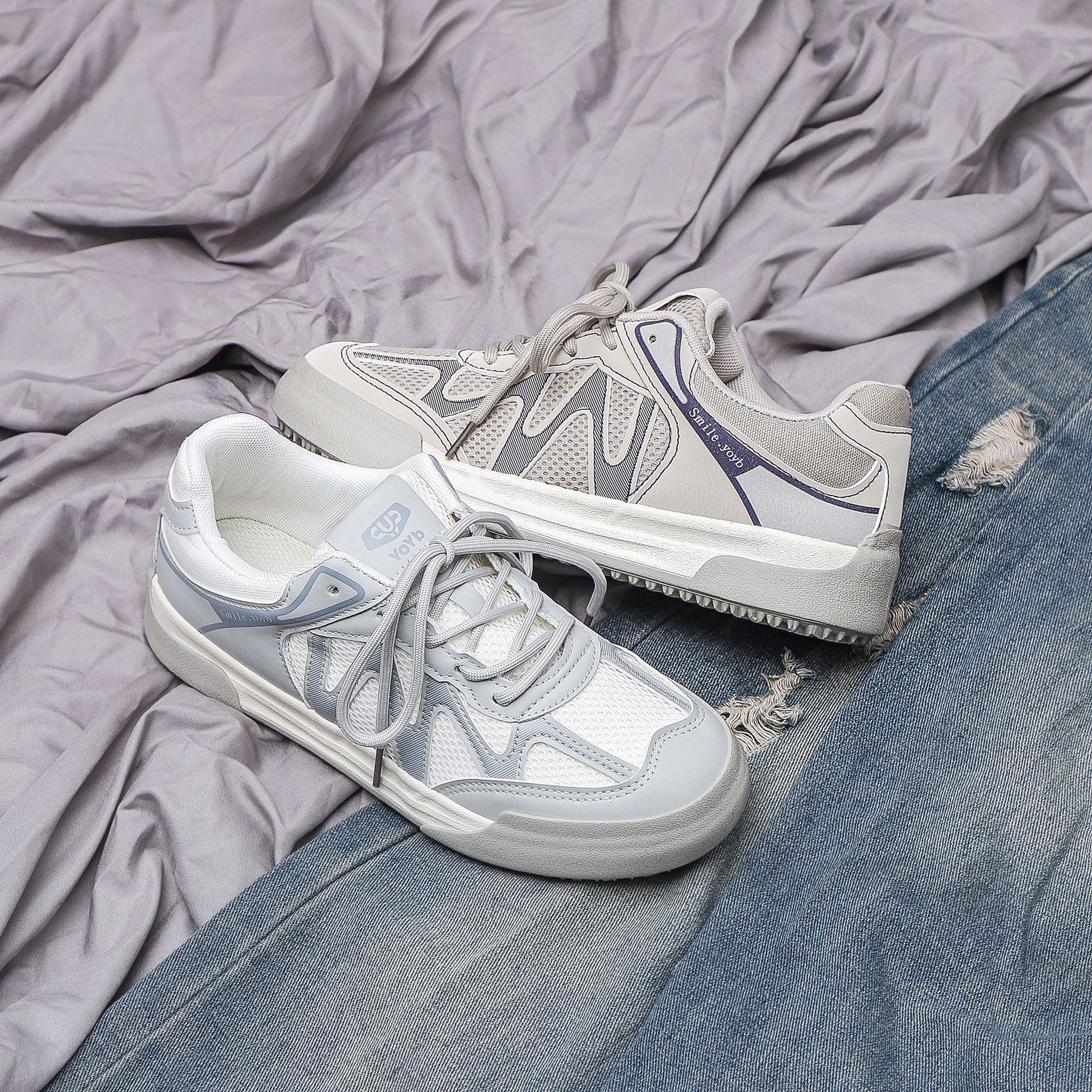 Retro estilo de puerto zapatos de piso grueso para hombres 2025 verano nuevos zapatos de lona estudiantes zapatos casuales de nicho