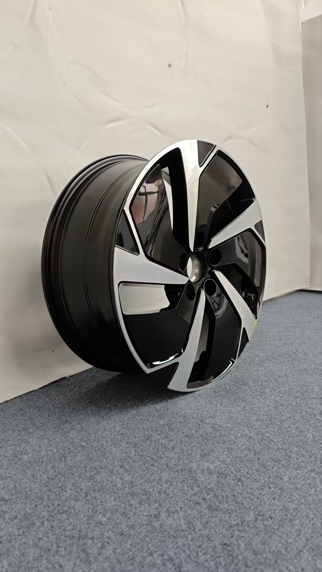 Suitable for Byd Hiace 19inch Original Car Style Wheels, 19*7.5J Et45 5*120 64.1
