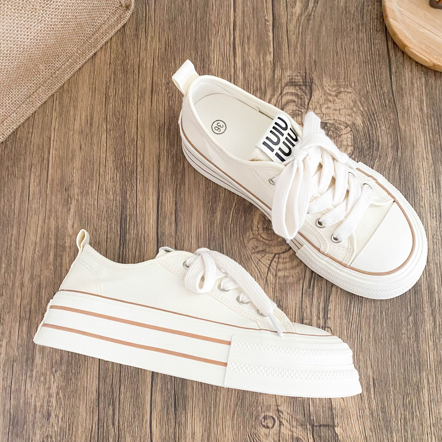 2025 otoño zapatos de lona con suela gruesa transpirables nuevos versátiles nichos casuales de alto valor de la cara de los viajeros de estilo de puerto zapatos de skate retro image 6