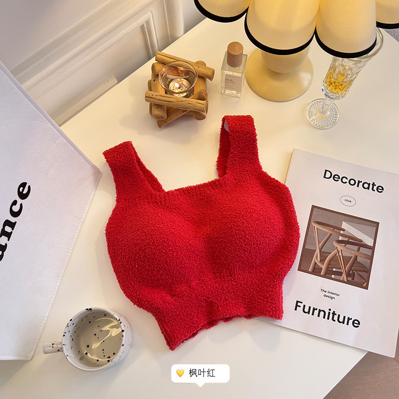 [short] maple leaf red