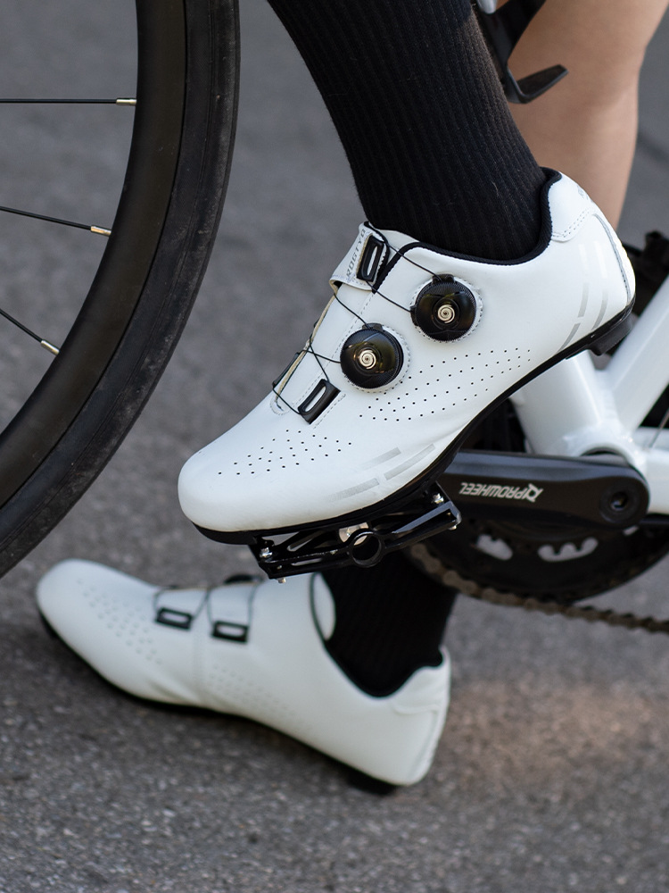 Zapatos de ciclismo de carretera profesionales de bicicleta de montaña asistido doble botón zapatos de bloqueo de nylon para hombres y mujeres zapatos de autobloqueo image 2