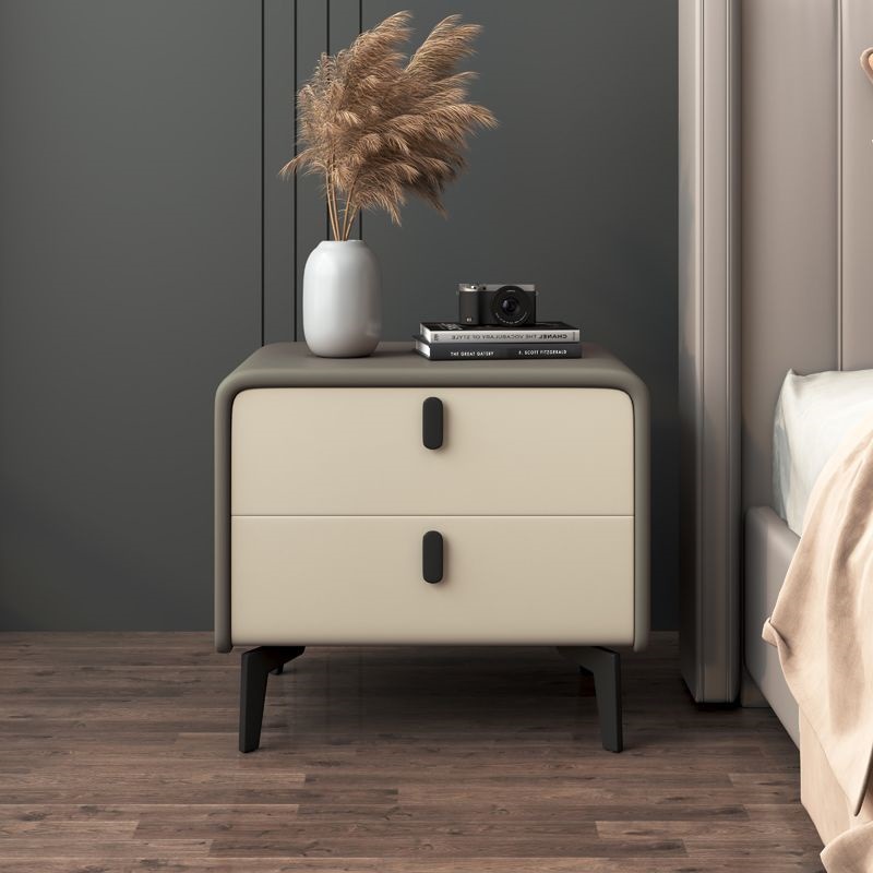 미디엄 그레이 + 오프화이트