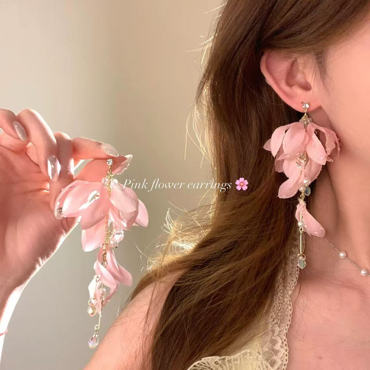 EH1024 pink petal tassel earrings