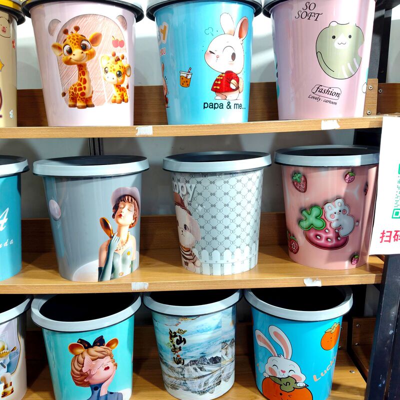 Five Yuan Premium Printed Large Trash Can with a Diameter of 27 Cm, Height 28cm Cm, 100 Pieces Per Box Five Yuan Premium Printed Large Trash Can with a Diameter of 27 Cm, Height 28cm Cm, 100 Pieces Per Box