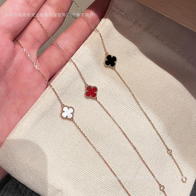 Fanjia single-flower four-leaf clover bracelet for women, plated with 18k yellow rose gold, white mother-of-pearl, mini full diamond, light luxury with a high-end feel Fanjia single-flower four-leaf clover bracelet for women, plated with 18k yellow rose gold, white mother-of-pearl, mini full diamond, light luxury with a high-end feel