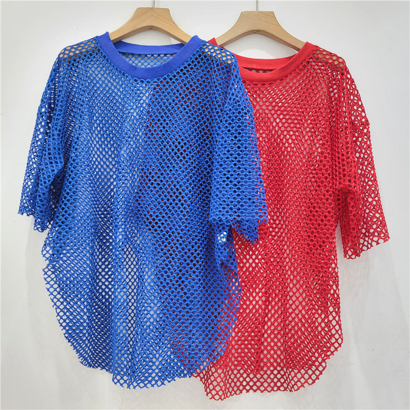 Personalidad fresca de malla hueca cuello redondo mangas cortas irregulares chaqueta de horquilla para mujeres 2025 chaqueta de moda de verano
