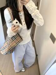 早秋季白色蕾丝镂空刺绣亨利领长袖t恤女装2025新款宽松罩衫上衣