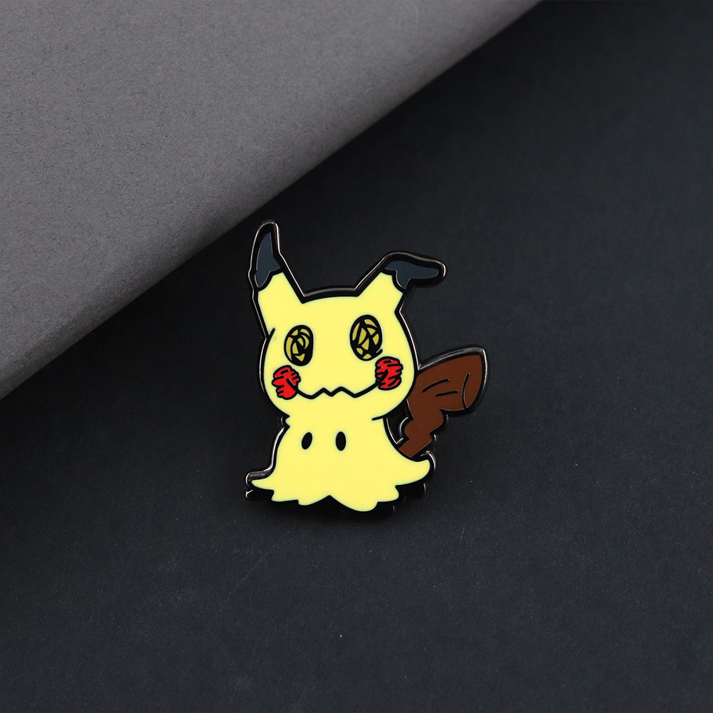 Pokémon Mimikyu Brooch Cartoon Character Enamel Badge Anime Peripheral Pin Backpack Pin