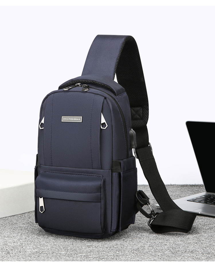 2024 New men's chest bag, trendy casual single-shoulder bag, cross-border water-resistant crossbody bag, USB rechargeable men's bag undefined