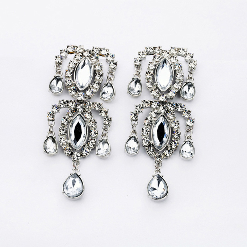Shiny Diamond-encrusted Goddess Temperament Earrings Sweet Temperament Matching Skirt Ear Rings Personality Fashion Girlfriends Same Style Ear Studs Fashion display picture 2