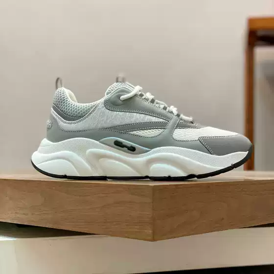 European Station 2024 New Elevated Sports Shoes Cowhide Patchwork Mesh Fashionable Thick-soled All-match Running Men's Shoes