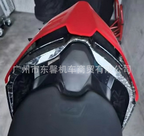 Suitable for Ducati Panigale Street Fighter V4 V4Sr V2 Lamborghini Co-Branded Rear Hump Rear Tail Cover