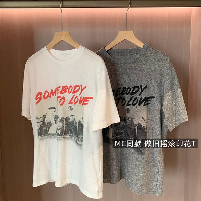 American Retro Vintage Rock Style Printed Lightweight Comfortable Loose Short-Sleeved T-Shirt for Women 2026 New Summer Style American Retro Vintage Rock Style Printed Lightweight Comfortable Loose Short-Sleeved T-Shirt for Women 2026 New Summer Style