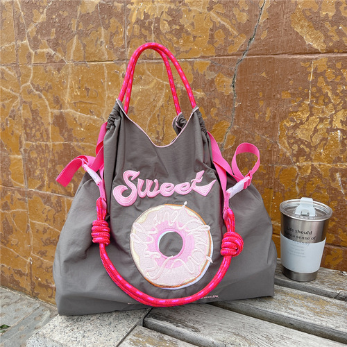 [Medium Size] Bag Women's Spring and Autumn Embroidered Shopping Bag Casual Portable Shoulder Bag Simple Commuting Versatile Large Capacity