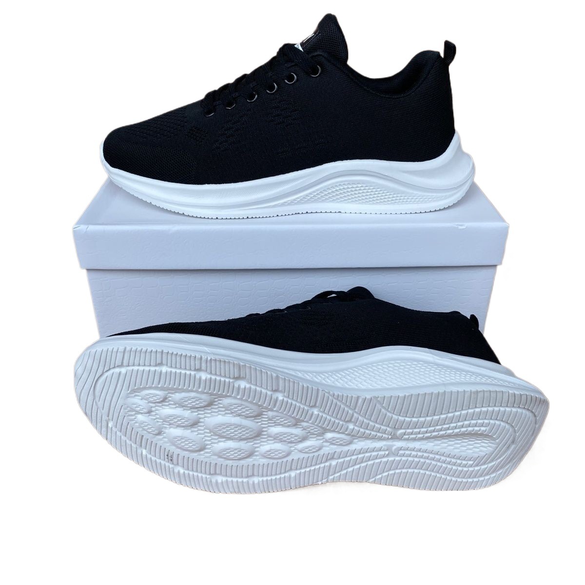 ShoeVault Scarpe da corsa casual versatili leggere da uomo in mesh antiscivolo traspiranti resistenti all'usura, fonte di vendita diretta_voghion.com