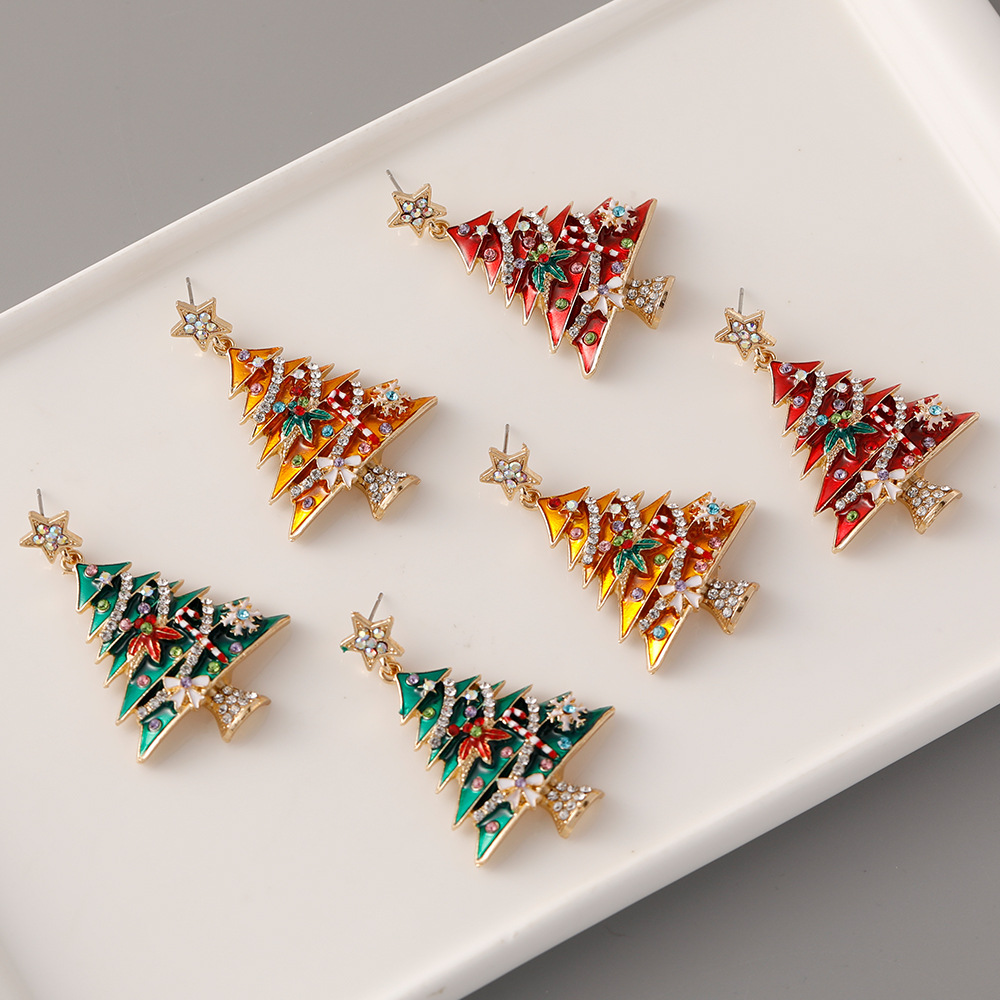 Christmas tree earrings for women niche design fashionable exquisite Christmas earrings alloy oil drop diamond high end earrings_voghion.com
