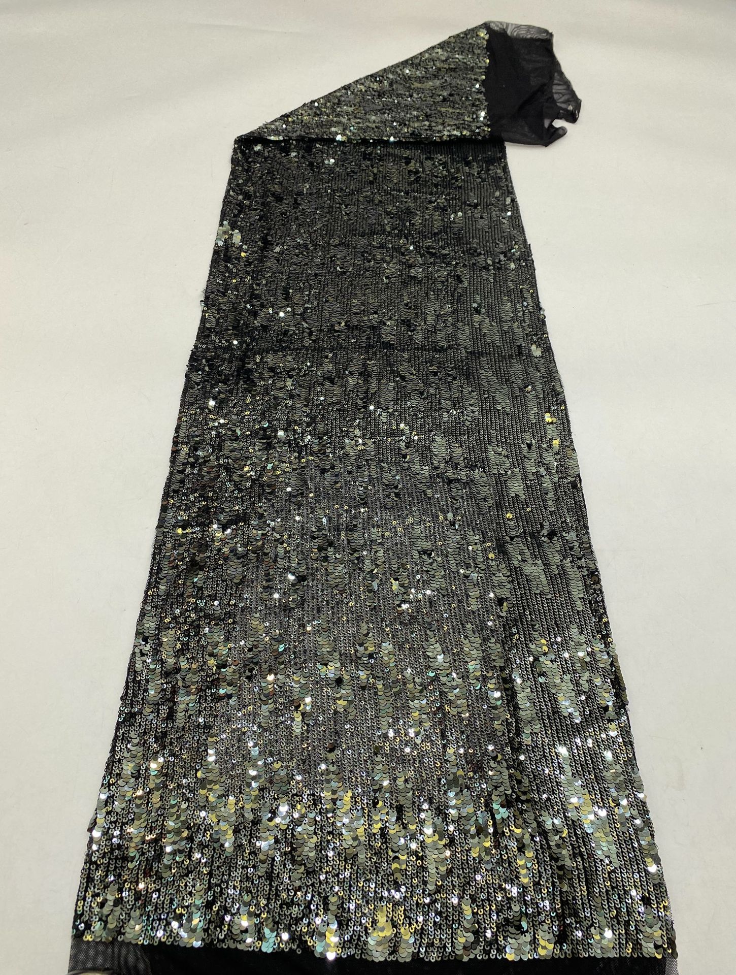 4 # 검은 바닥 재