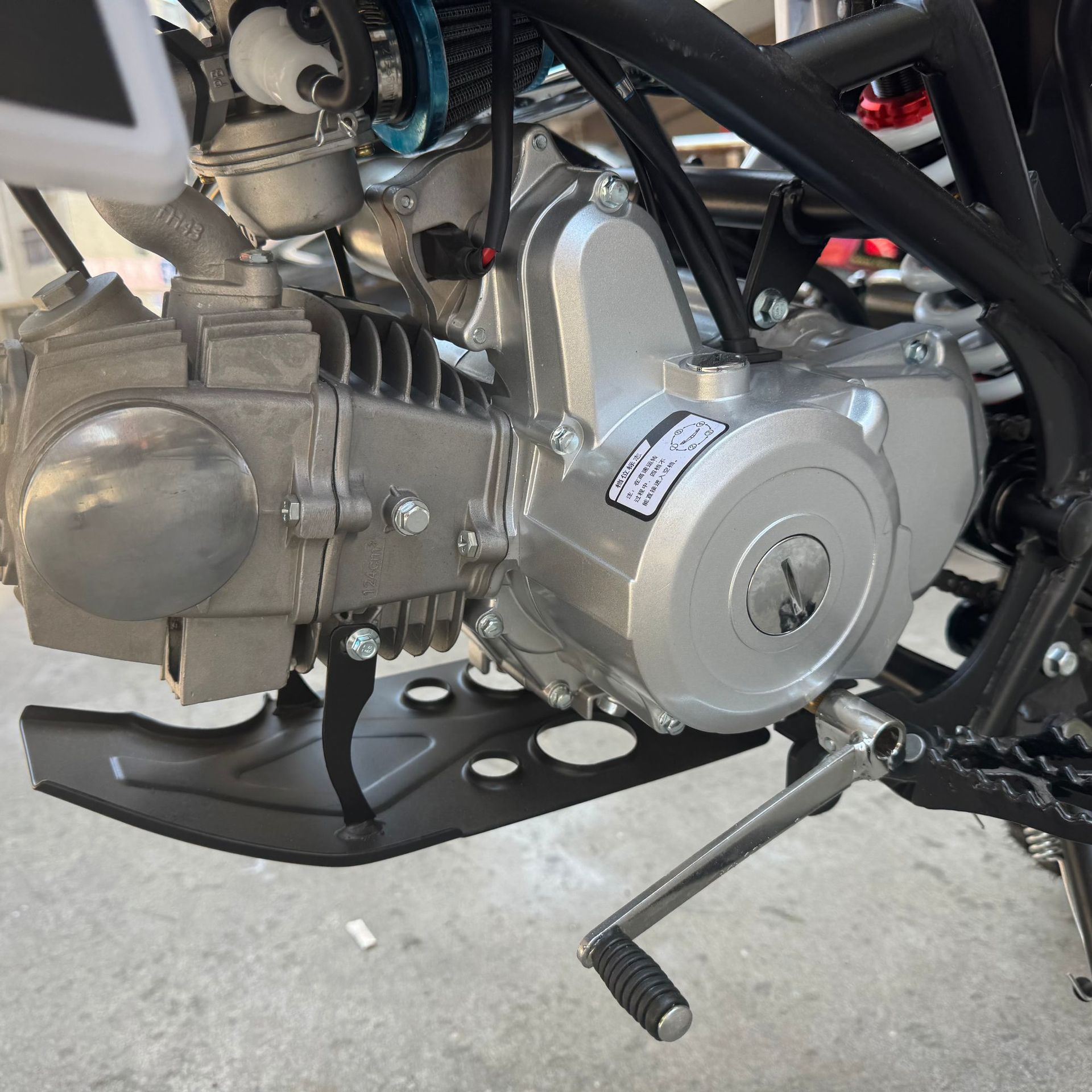Reinforced Frame Double-Beam Two-Wheel Off-Road Motorcycle 125CC Adult Gasoline Mountain Bike Track Motorcycle