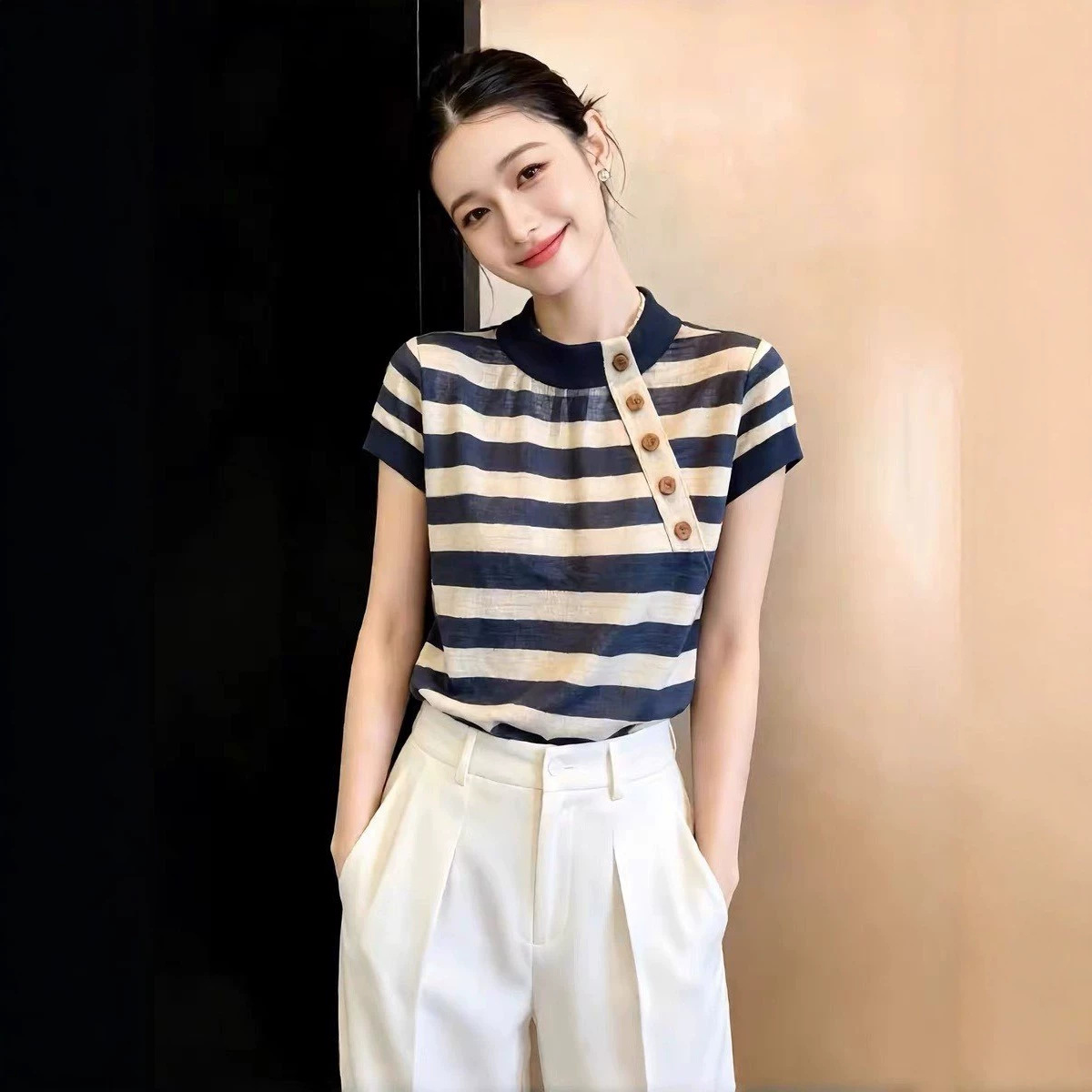 Áo thun nữ cổ tròn sọc ngang tay ngắn phong cách Hàn Quốc — sọc chi tiết 2