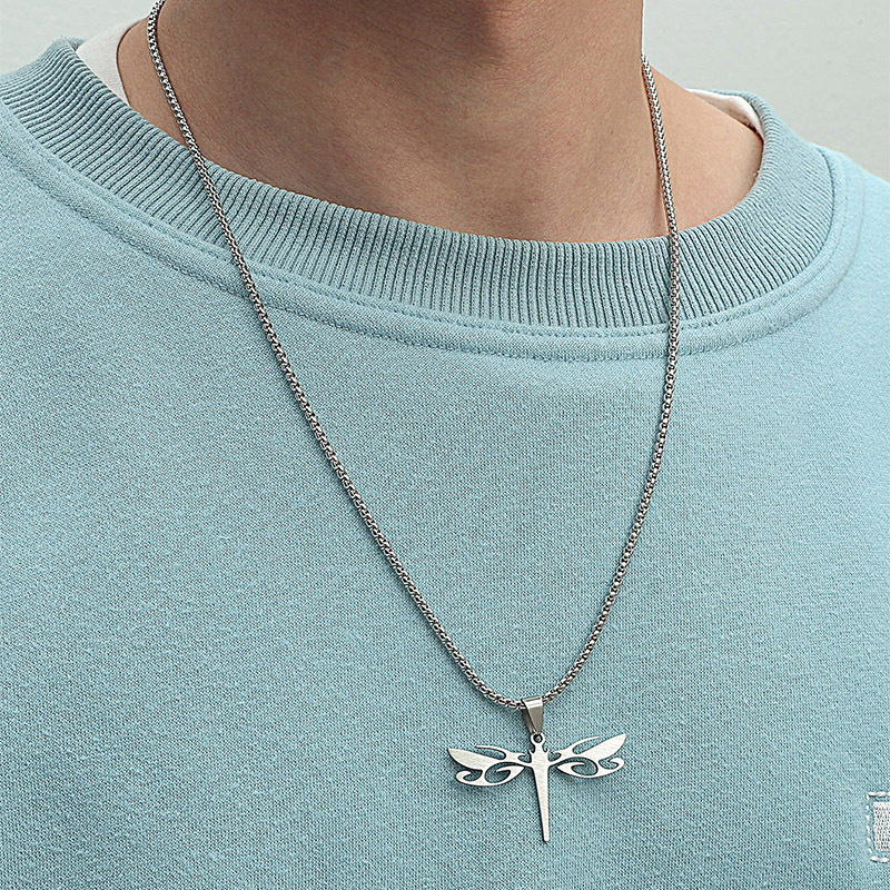 Fashion Simple Stainless Steel Hollow Dragonfly Necklace Wholesale Nihaojewelry display picture 5