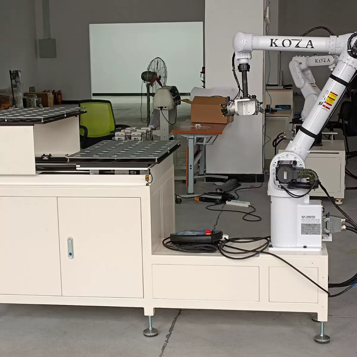 工业机器人 料仓上下料抓取机械臂 六轴工业机械手 智能分拣装配