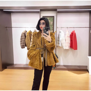 ���p��h��ˮ���qƤ������Ů2025�����¿�ëë�������L��Ƥëһ�w