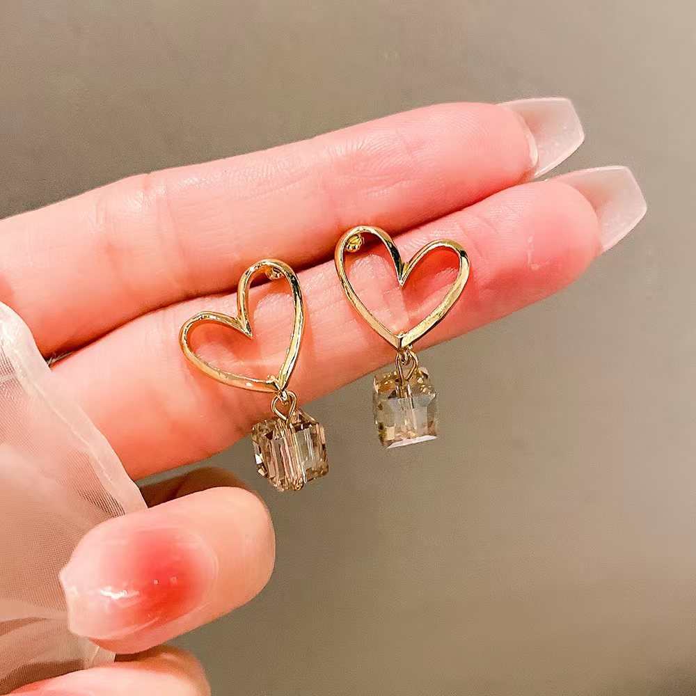 Wholesale Jewelry Cute Sweet Heart Shape Alloy Plating Drop Earrings display picture 3