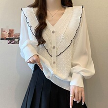 白枕鹤大码女装显瘦针织衫女春秋2026新款设计感钉珠荷叶边v领