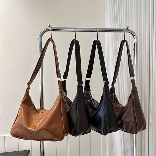 Autumn/Winter Retro Women's  New Arrival Fashion Soft Leather Crossbody Bag Casual Large Capacity Commute Bucket Bag