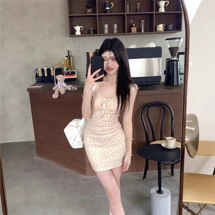 �����Y���SɫС�黨�����B��ȹ�@�������|�����L�߼�Ů����ȹ