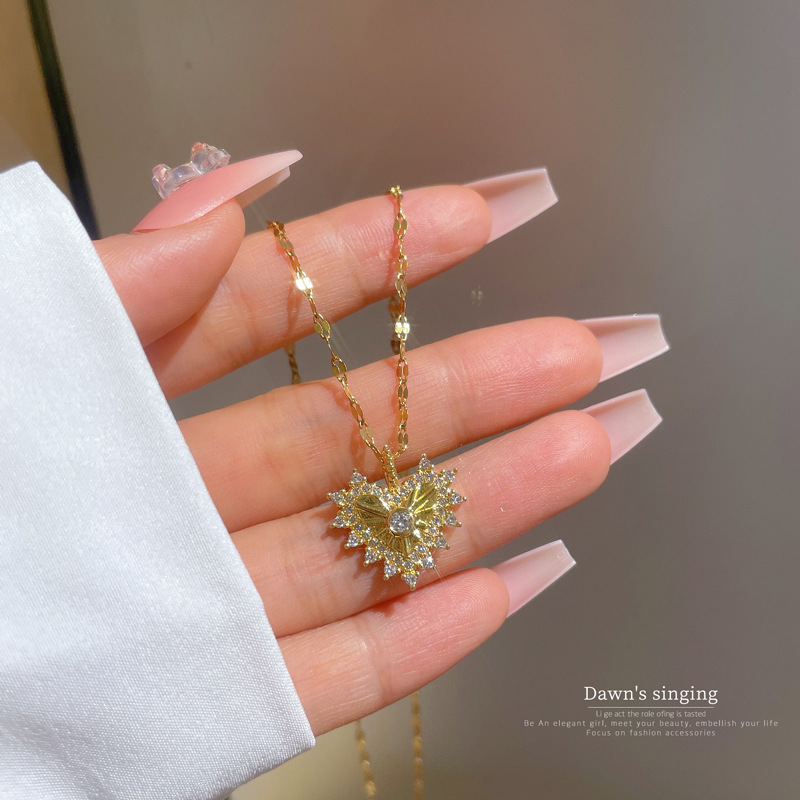 Fashion Heart Shape Titanium Steel Plating Zircon Pendant Necklace