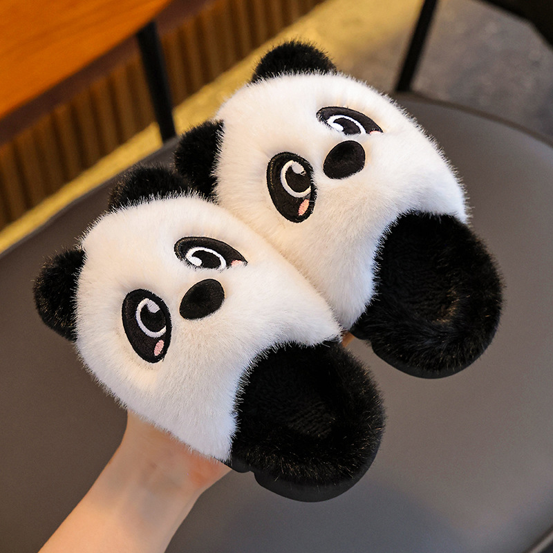 Otoño y invierno zapatillas de algodón para niños, niños y niñas, calentamiento y peluche panda en el hogar, zapatos de algodón para niños pequeños y medianos