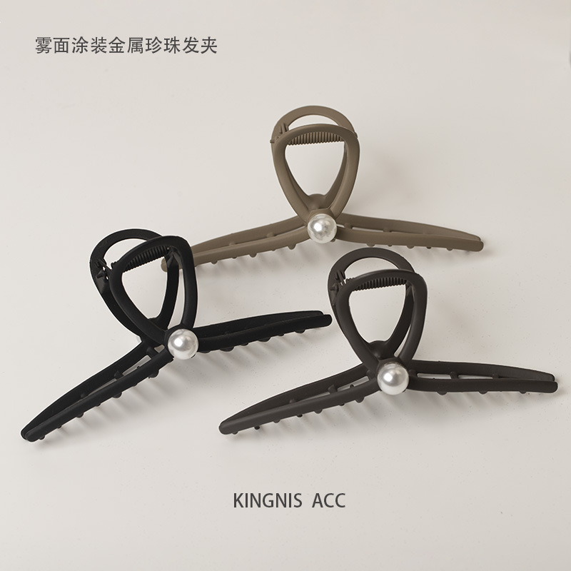 Big Sale Processing! Metal Grabber Large Hairpin for the Back of the Head, High-End Hair Volume, Thick Hair Pearl Shark Clip Big Sale Processing! Metal Grabber Large Hairpin for the Back of the Head, High-End Hair Volume, Thick Hair Pearl Shark Clip