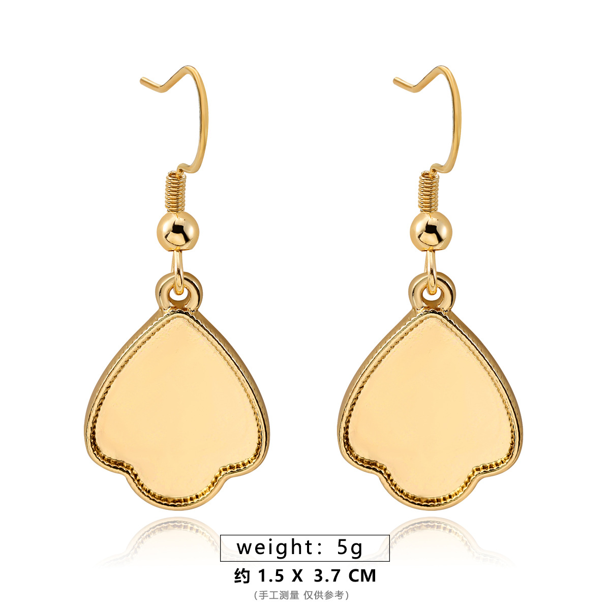 Maple leaf earrings [ear hook style]