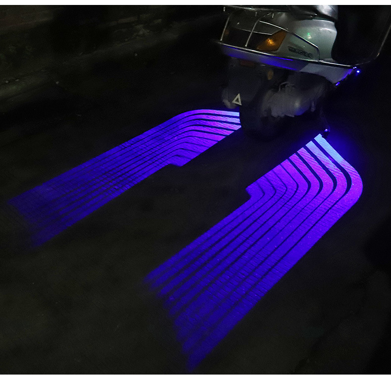 Motocicleta ángel ala luz de bienvenida led chasis lámpara de proyección decoración lámpara de manta ala luz láser
