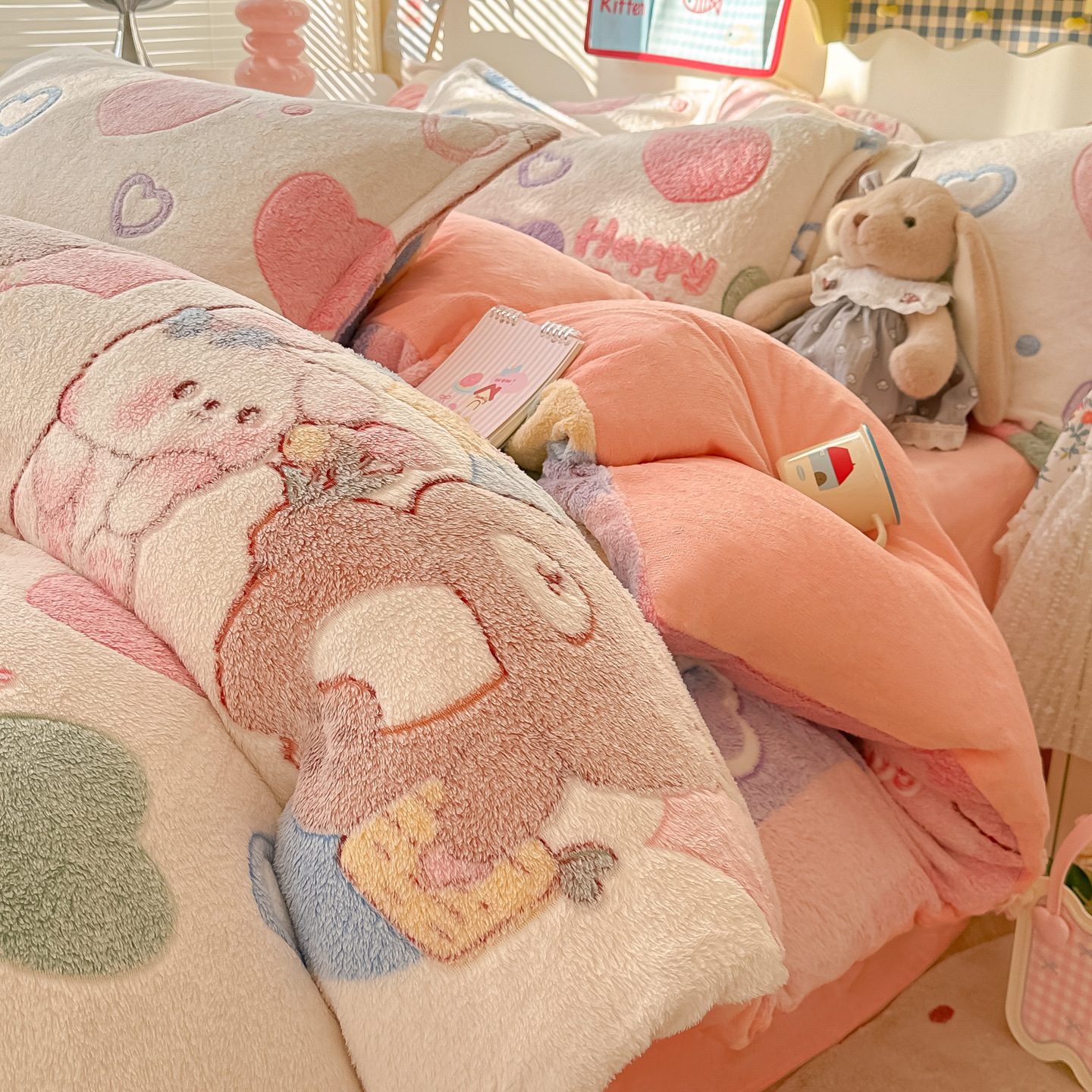 Nuevo invierno para madres y bebés con cuatro piezas de seda de seda de seda de leche cálida con ropa de cama de copo de nieve