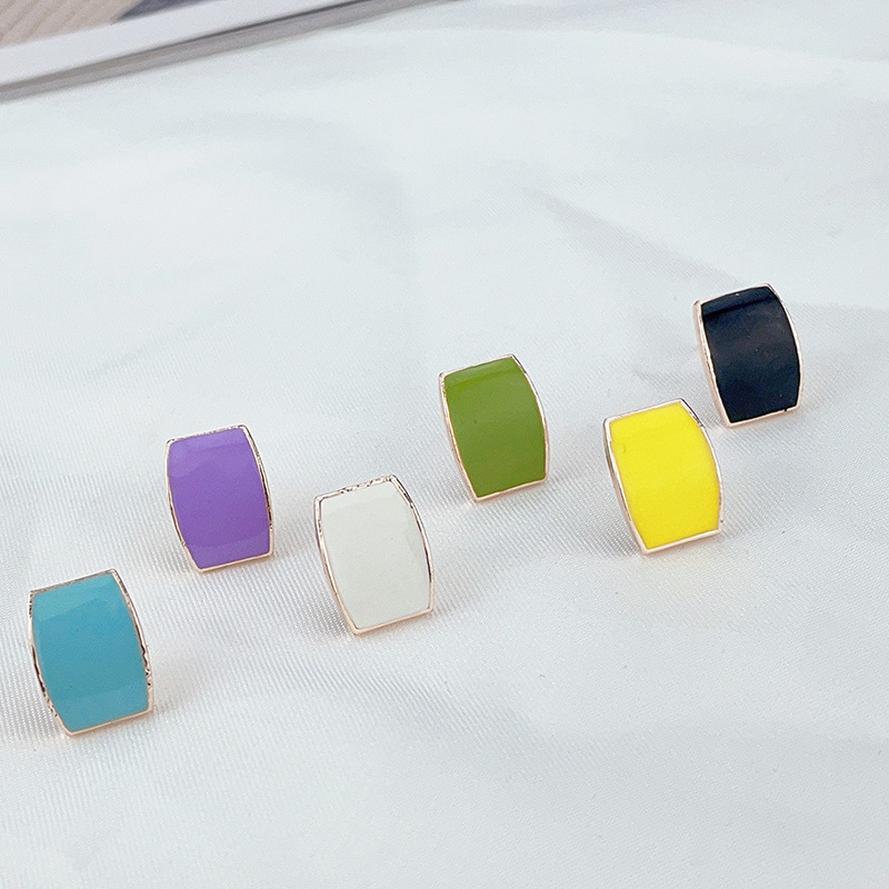 Korean Simple Color Oil Drop Geometric Smooth Earrings Wholesale Nihaojewelry display picture 3