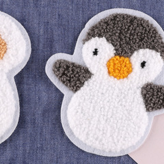 Computer embroidery label cartoon bear head penguin animal towel embroidery badge cloth label clothing accessories hand-stitched embroidery cloth sticker